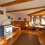 Rauchenwalderhof מלון 3*