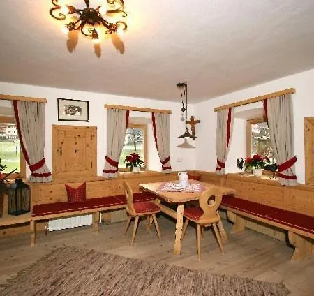 Rauchenwalderhof Майрхофен