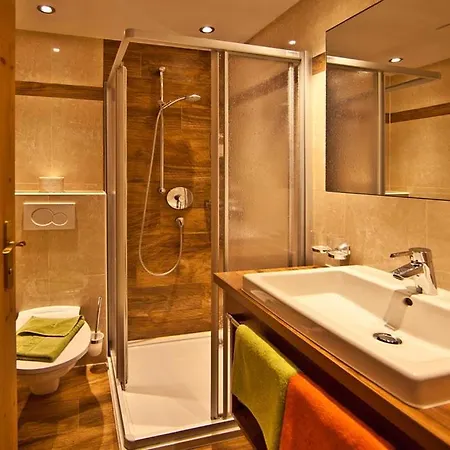 Hotel Rauchenwalderhof 3*