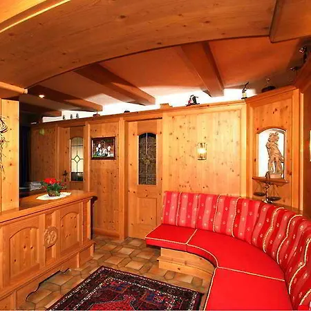 Hotel Rauchenwalderhof Mayrhofen