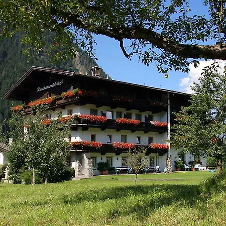 Rauchenwalderhof 3* Майрхофен
