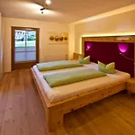 Hotell Rauchenwalderhof Mayrhofen